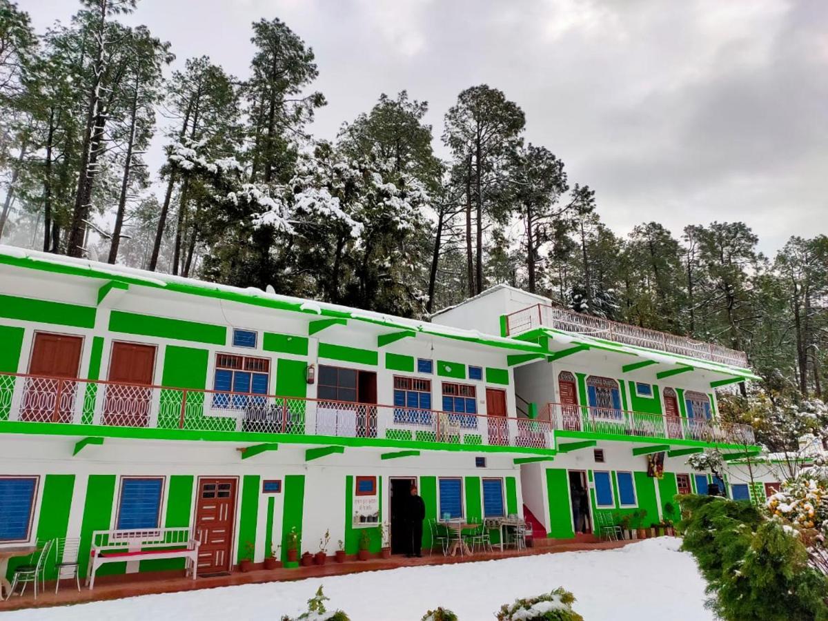 Maa Anand Mayee Guest House Panuānaula Buitenkant foto