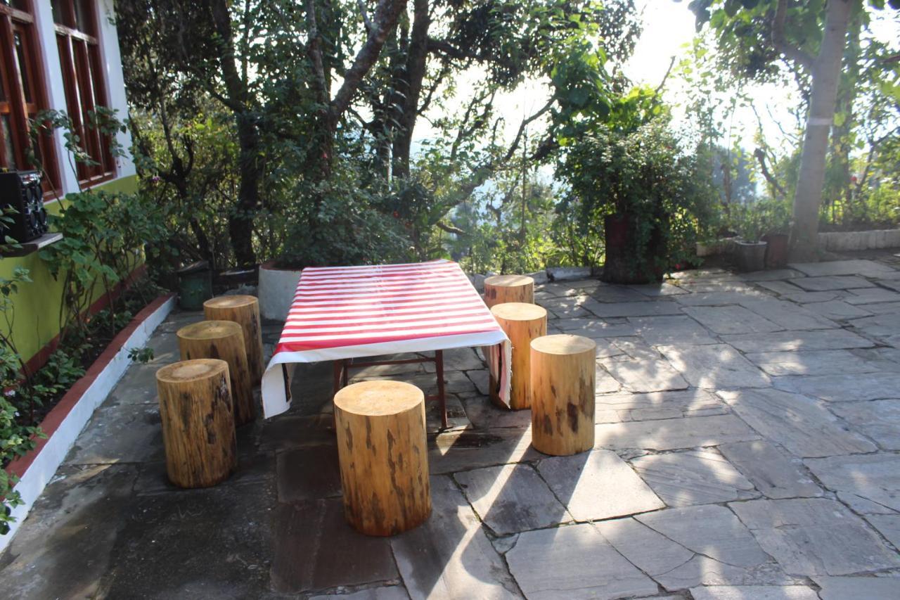 Maa Anand Mayee Guest House Panuānaula Buitenkant foto