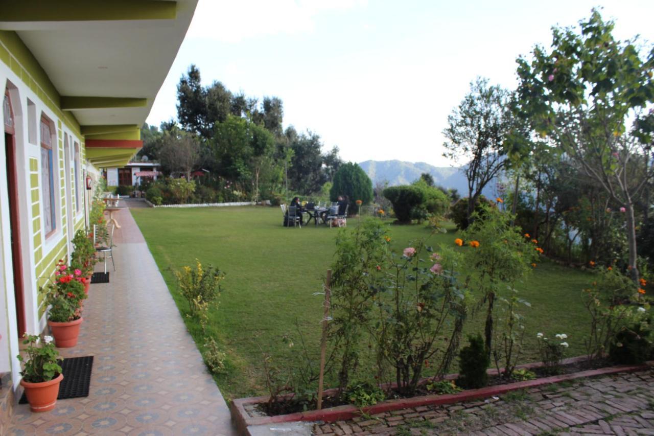 Maa Anand Mayee Guest House Panuānaula Buitenkant foto