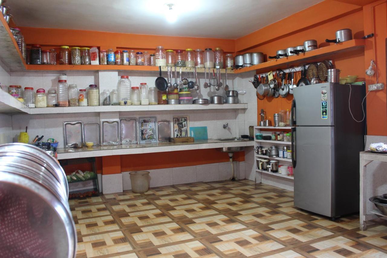 Maa Anand Mayee Guest House Panuānaula Buitenkant foto